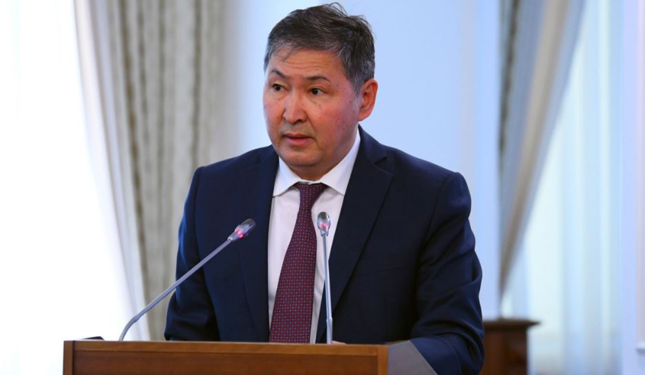 Ерлан Сағадиев: Жазғы каникулда 2,5 млн астам бала сауықтырумен қамтылады