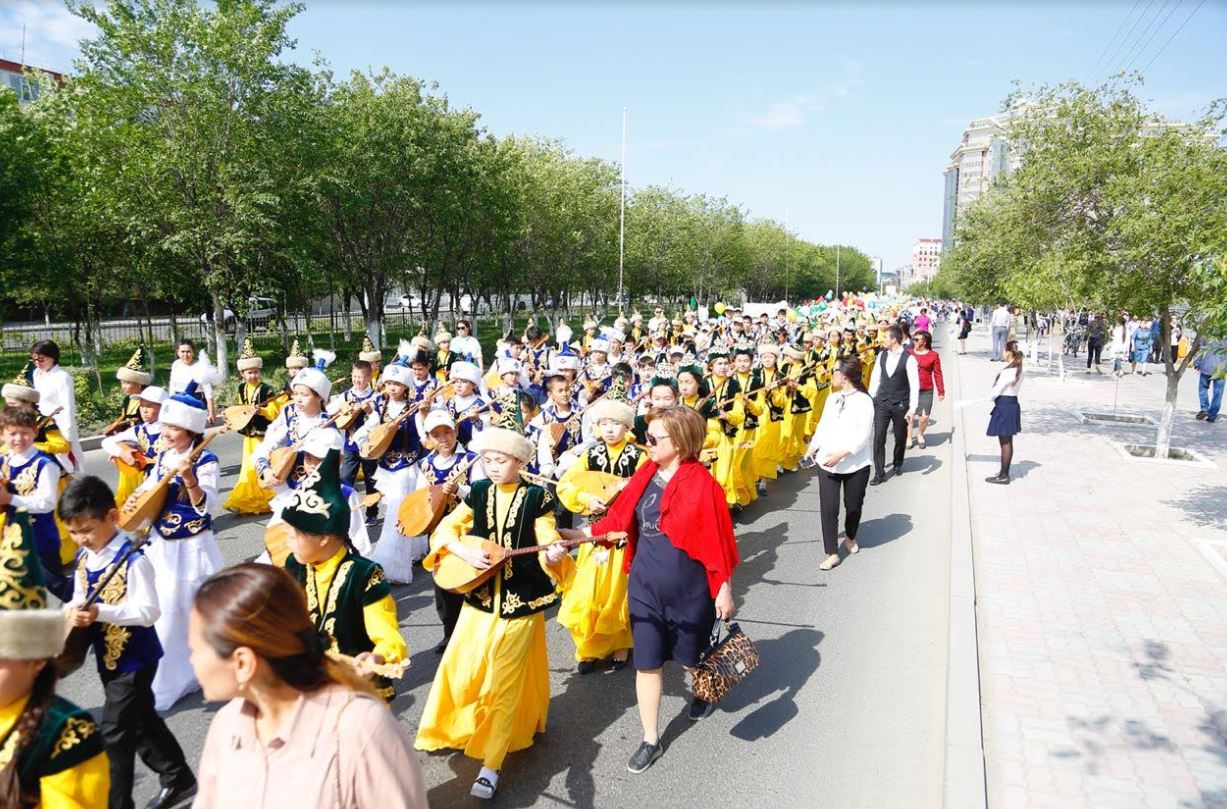 Атырауда музыкалық оркестрлер шеруі өтті