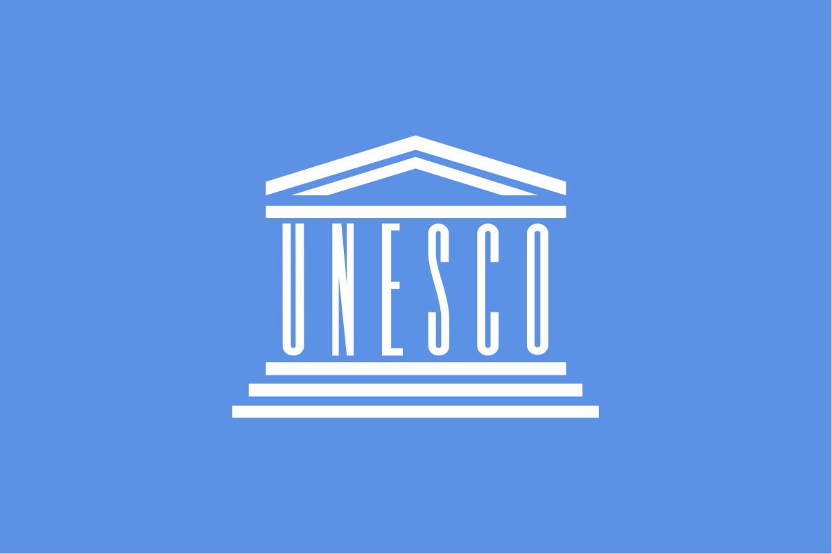 ЮНЕСКО өкілдері меморандумға қол қойды