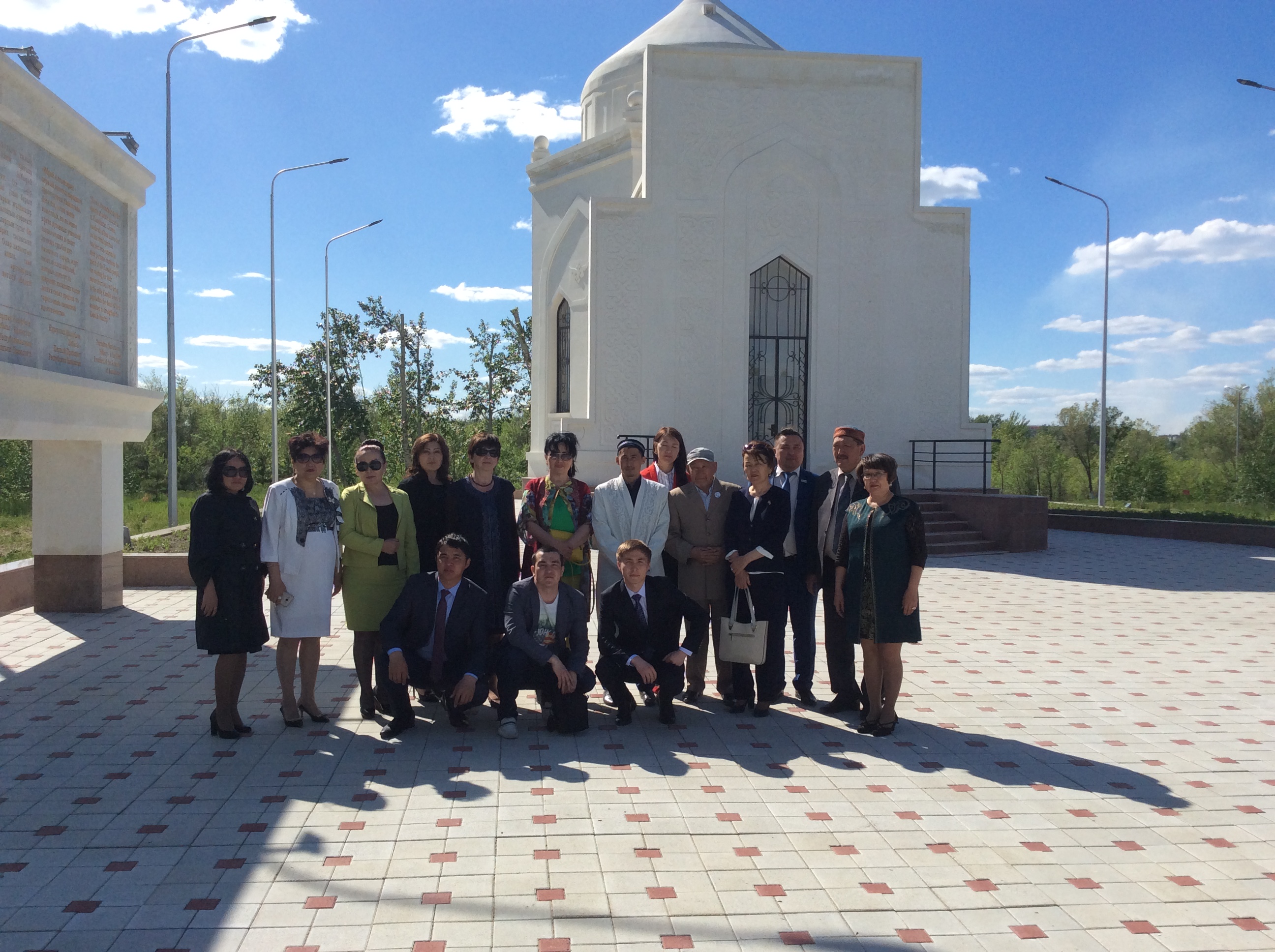 Ресейлік қазақтар Қостанайдағы киелі жерлерді аралады