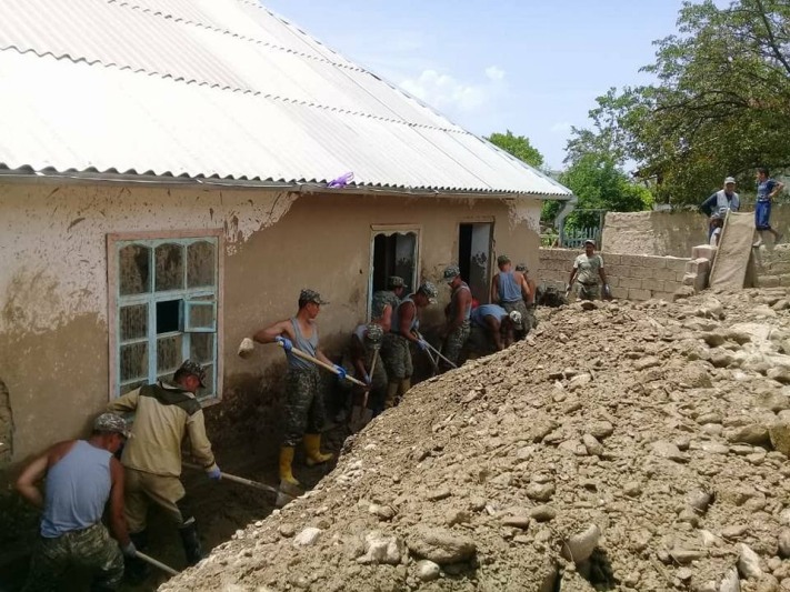 Қырғызстанның бес ауылы тасқын астында қалды