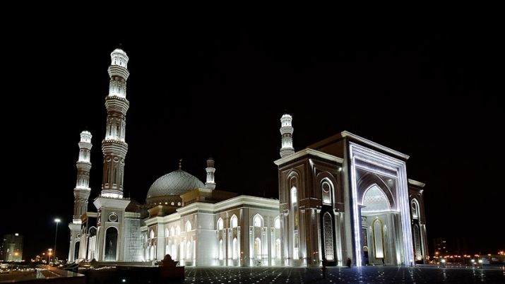 Бүгін мұсылмандар қасиетті Қадір түнін күтеді
