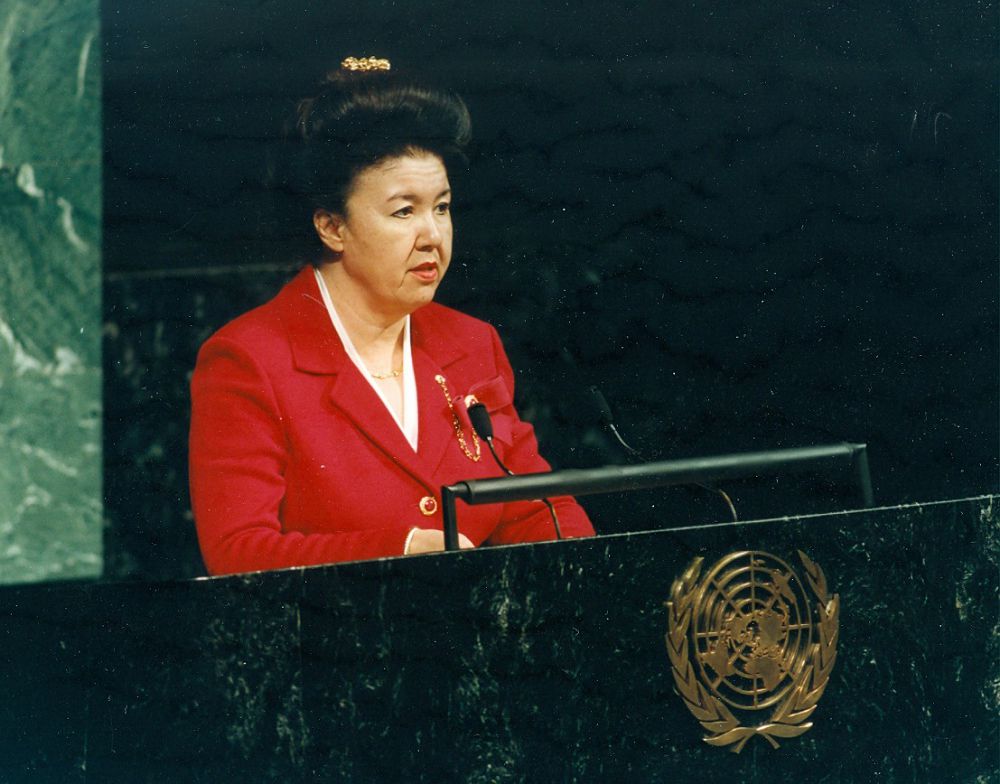 Дипломат Ақмарал Арыстанбекованың 70 жылдығына орай тарихи құжаттық көрме өтті