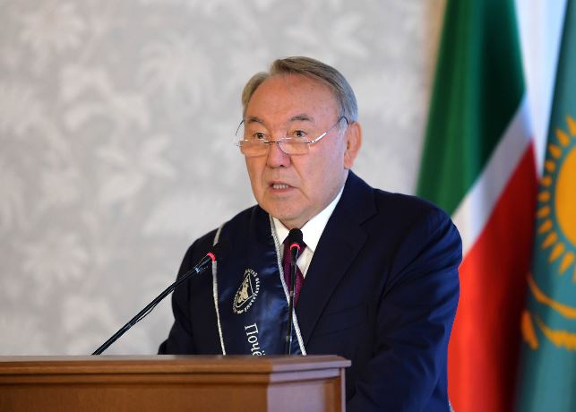 Мемлекет басшысы Қазан федералдық университетінің «Құрметті докторы» атағын алды