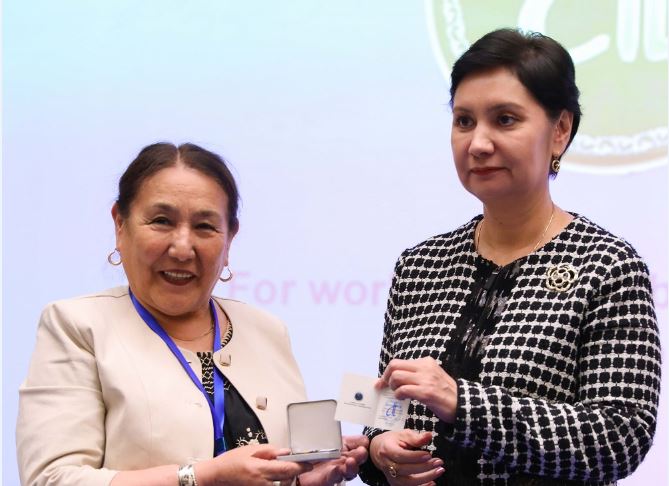 Түрколог ғалымдарға TWESCO алтын медалі табысталды