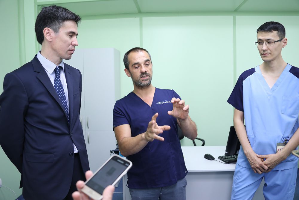 Өскеменде тұңғыш рет нефрэктомия операциясы жасалды
