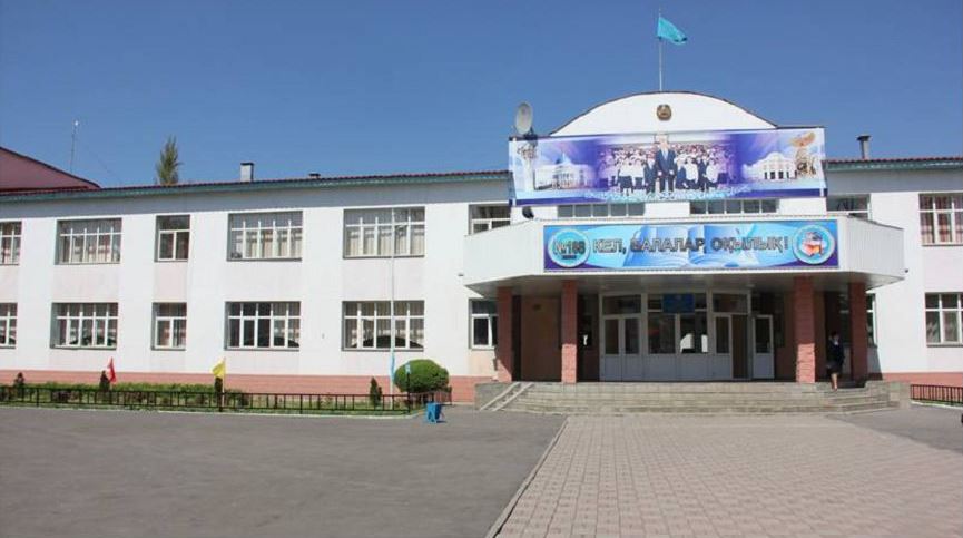 «Мектебімізге Бердібек Соқпақбаев есімін қайтарыңыздар!..»