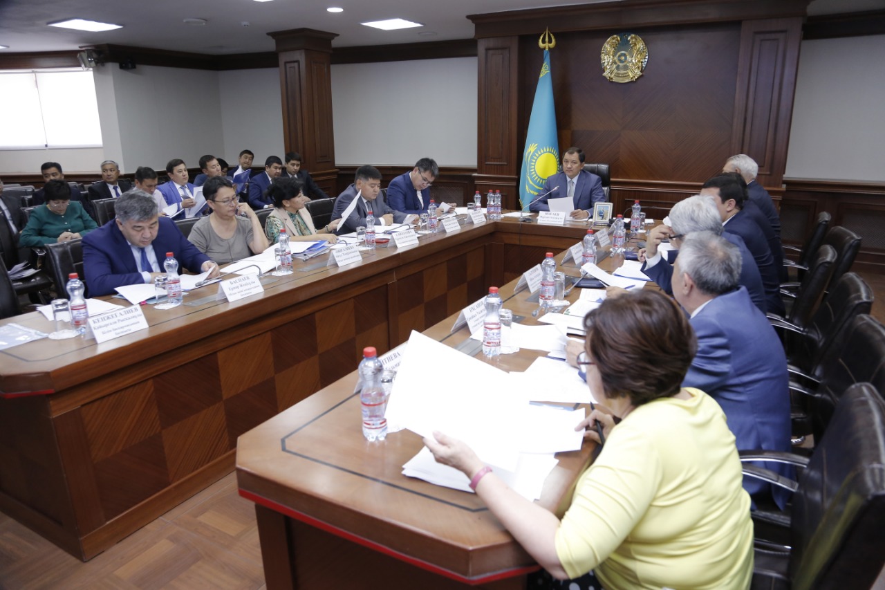 Атырау облысында жергілікті бюджеттен талапкерлерге 230 грант бөлінді