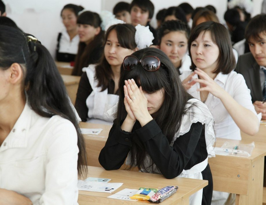 Заң кінәлі ме, балл кінәлі ме?