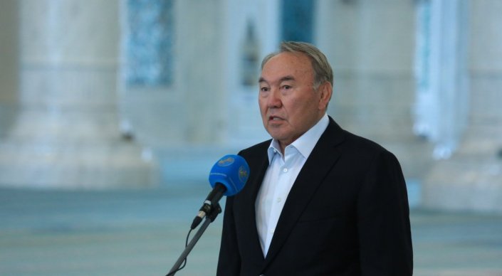 Нұрсұлтан Назарбаев Астанадағы «Әзірет Сұлтан» мешітіне барды