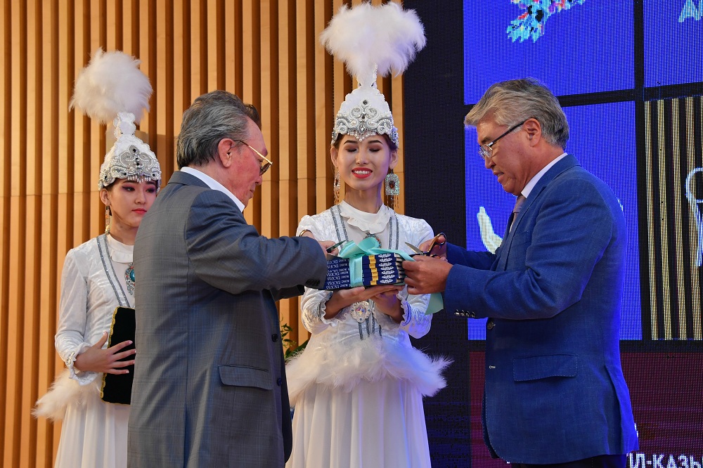 Республикалық жас ақындар арасында өткен мүшәйра жеңімпаздары марапатталды