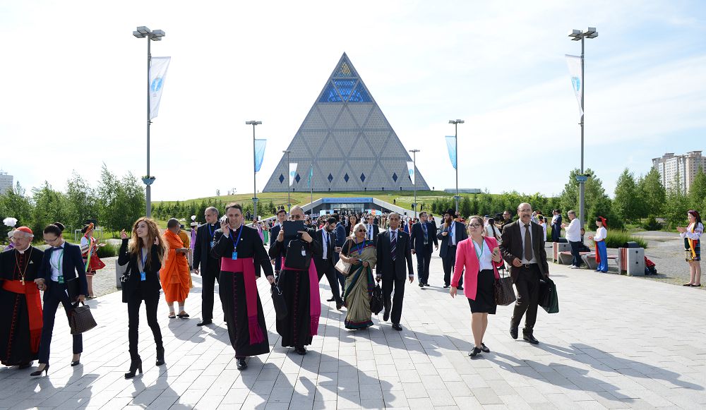 Астанада Әлем­дік және дәс­түр­лі діндер көшбасшыларының VI съе­зі өтеді