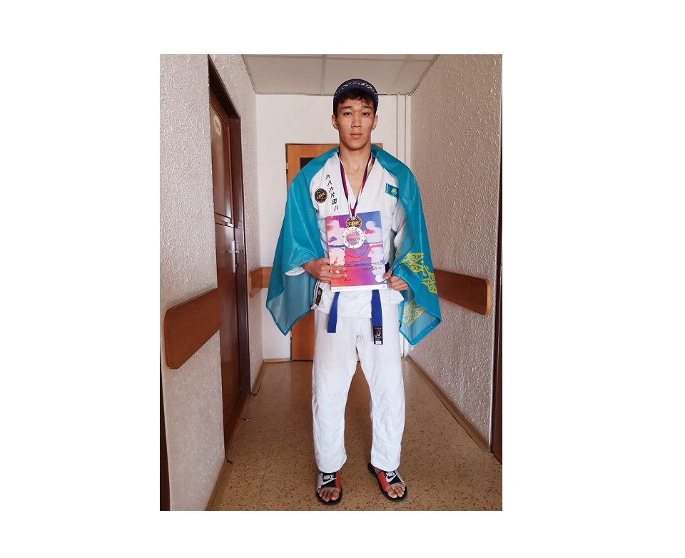 Жас спортшы джиу-джитсудан күміс медаль иегері болды