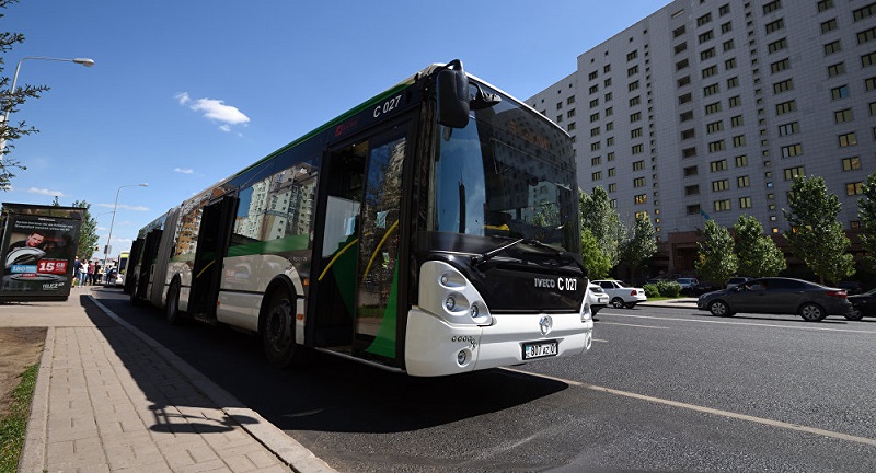 Астанада жолаушылар автобусы оқушыны қағып кетті