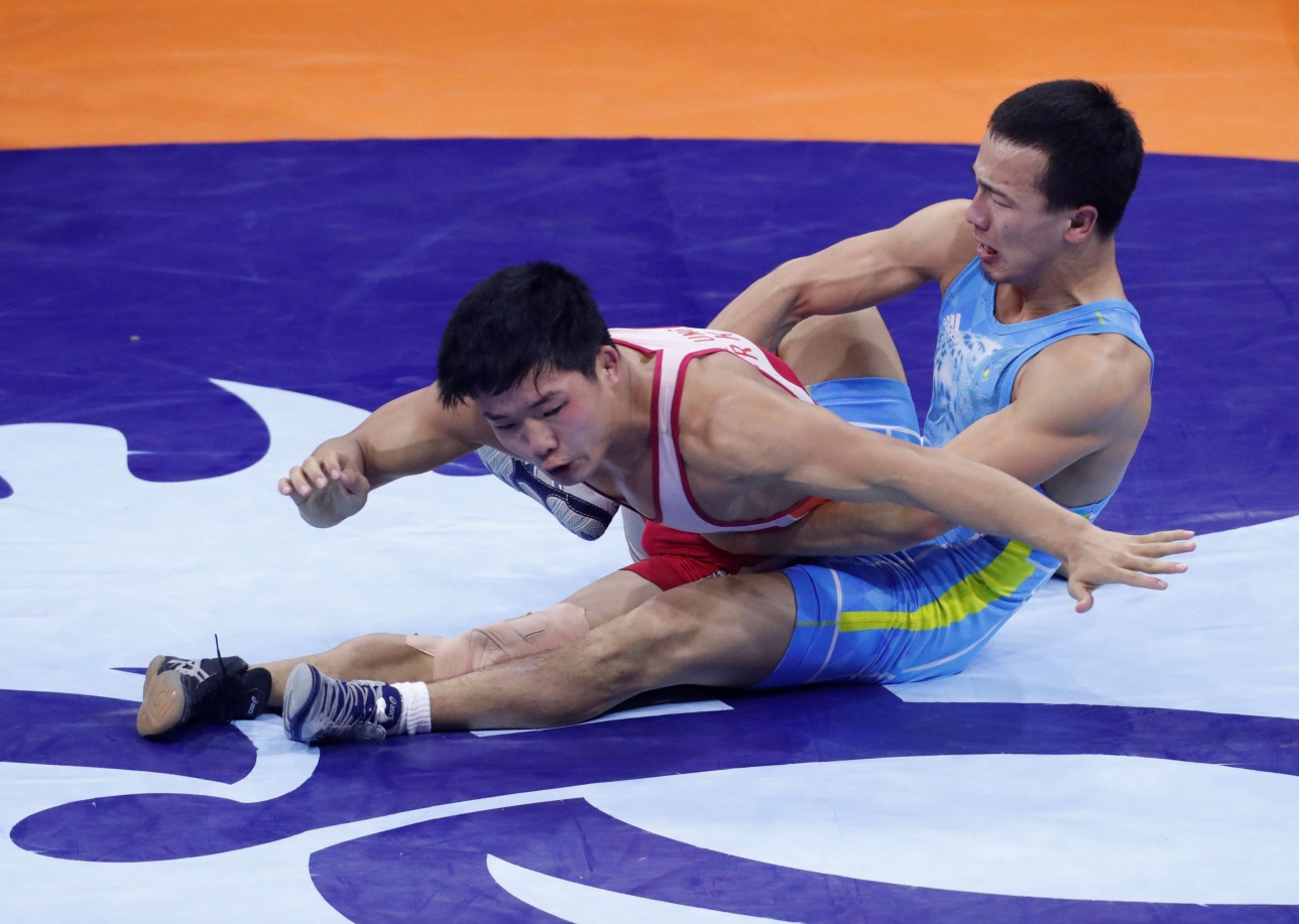 Грек-рим күресінен қос қола медальді иелендік