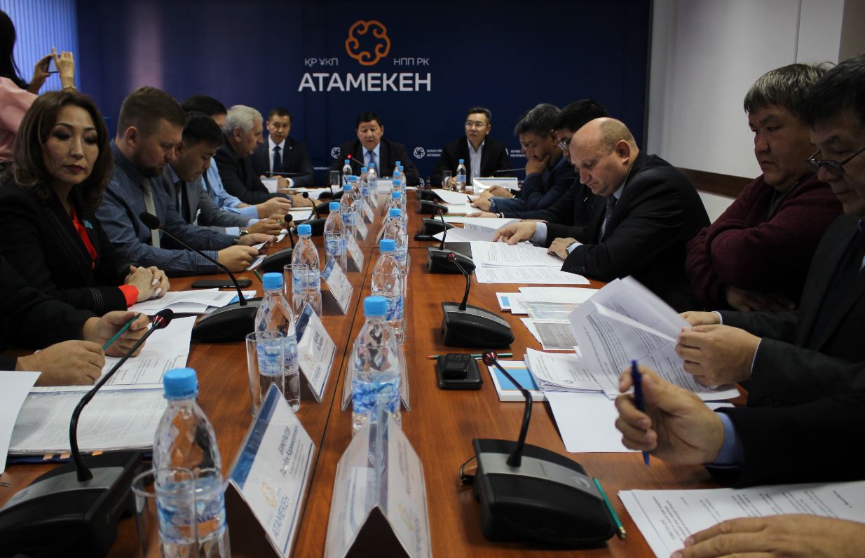 Ақтөбелік шаруалар «Сыбаға» бағдарламасының шарттарын орындай алмай отыр