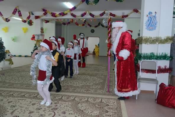 «Жанұя» балаларды асырап алу орталығы жаңа жыл мерекесін өткізді