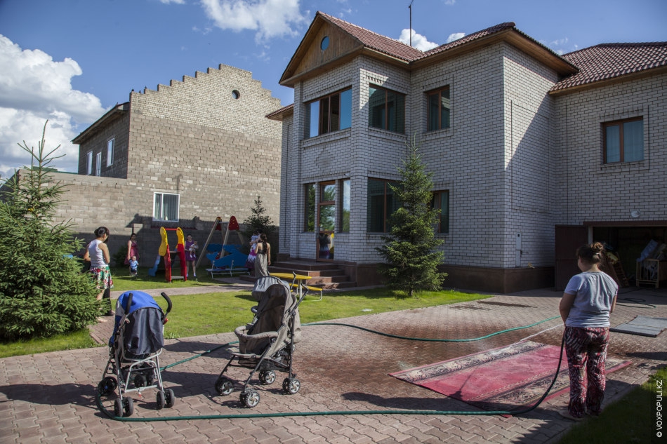 Елімізде бала асырап алу жөніндегі ұлттық агенттік құрылады