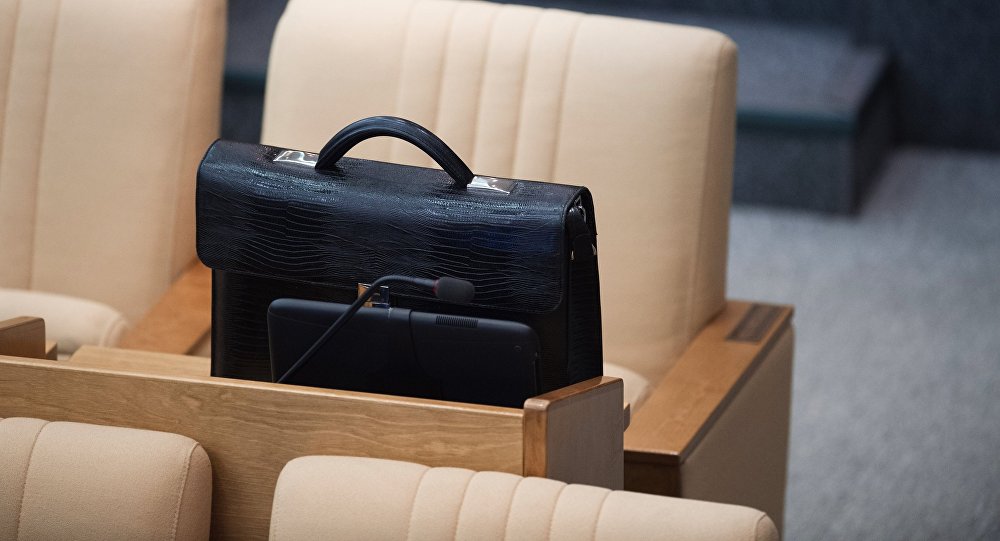 Депутаттар ел ішінде