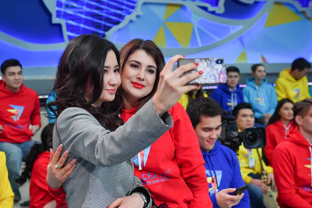 Бұл күннің таптық қайдан көркемдігін...