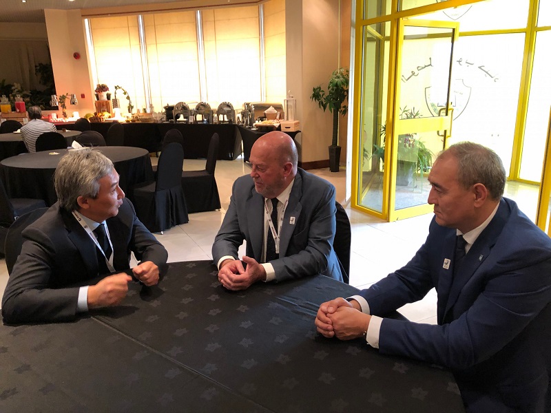 ҰОК Бас хатшысы Бүкіләлемдік каратэ федерациясының басшысымен кездесті