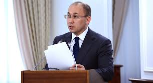 Қазпошта ел ішінде тасымалдау мерзімін 3 күннен 1 күнге дейін қысқартты - Дәурен Абаев