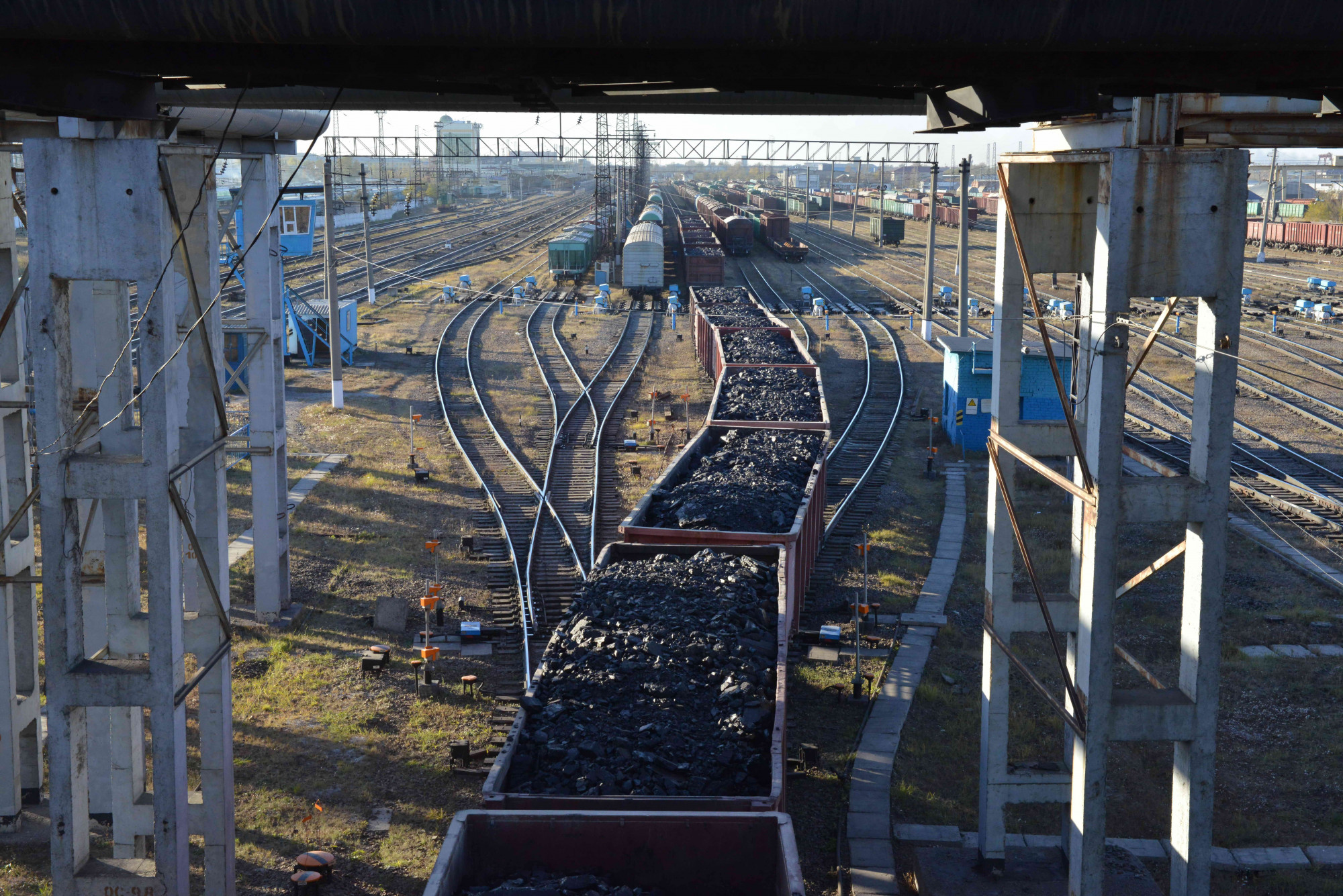 Кеше елордаға бір мың тоннадан астам көмір жеткізілді