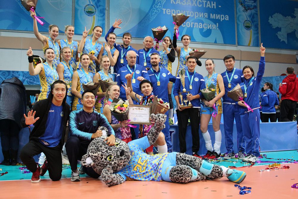 «Біз – бір командамыз!» дейді «Altay» волейбол клубының арулары