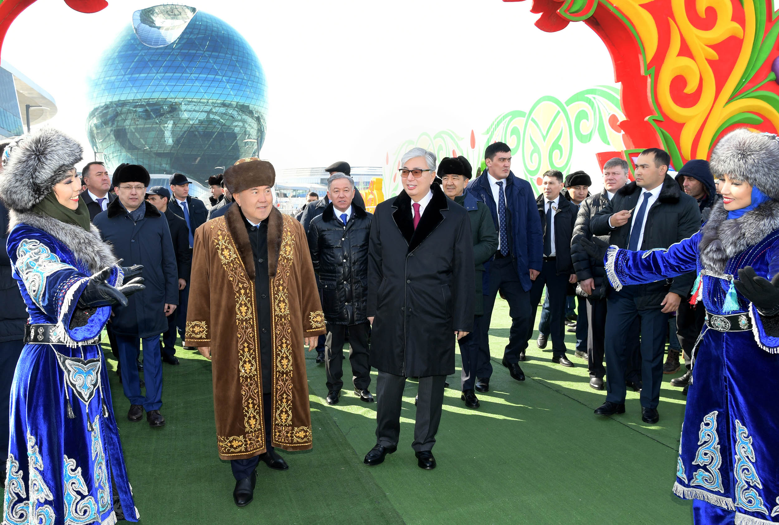 Наурыз мейрамы в казахстане 2024. Токаев и Назарбаев. Праздник Наурыз в Казахстане. Фестиваль Наурыз в Казахстане. Фото празднования Наурыза в Казахстане.