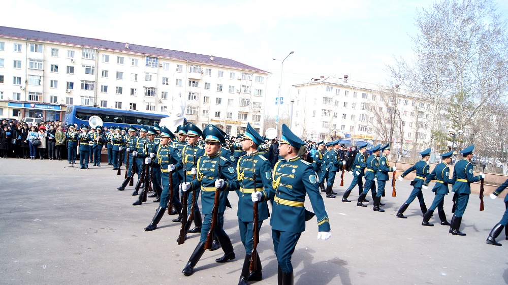 ҚазАТУ-да «Тұңғыш»: Қазақстандағы президенттік институт тарихы көрмесінің  ашылуы өтті