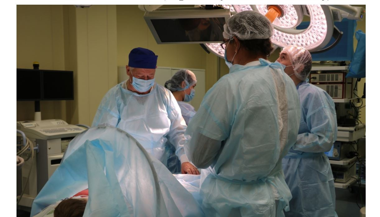 Отандық дәрігерлер ресейлік әріптестерінен күрделі ортопедиялық операцияларды жасауды үйренуде
