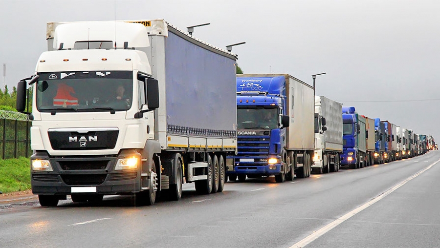 Атырау облысында жүк көлігінің жүргізушілеріне 2018 жылы 35 млн теңге айыппұл салынған