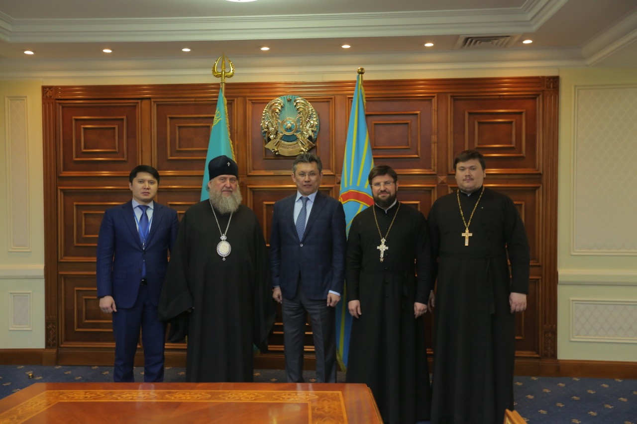 Бақыт Сұлтанов Қазақстан Православ Шіркеуінің басшысымен кездесті