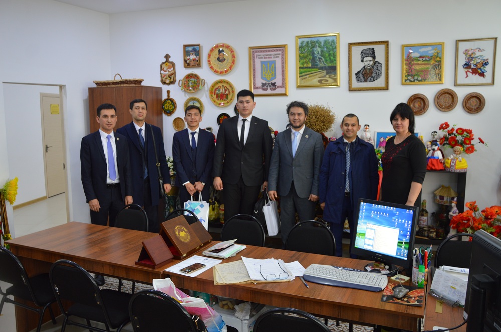 Өзбек этномәдени орталығы Дүниежүзілік өзбек жастары Ассоциациясының өкілдерімен кездесті