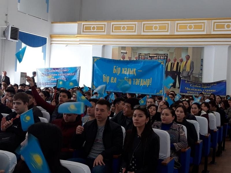 Қарағанды жастары Nur Otan партиясы ұсынған кандидатқа қолдау білдірді