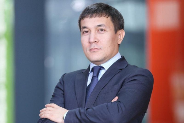 Айдос Үкібай Twitter-де өз парақшасын ашты