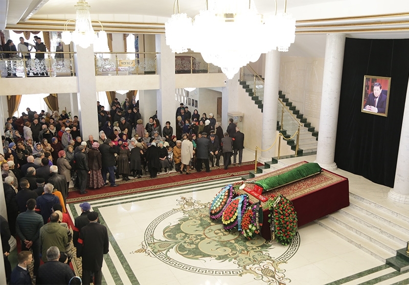 Қарағандыда қоғам қайраткері Шаймерден Оразәлиновпен қоштасты