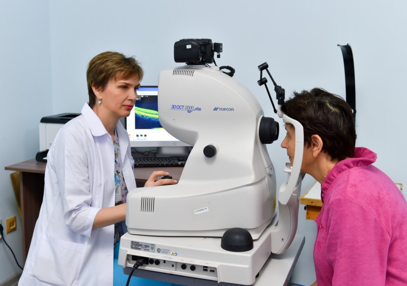 Мәжіліс депутаттары офтальмологиялық кешеннің жұмысымен танысты