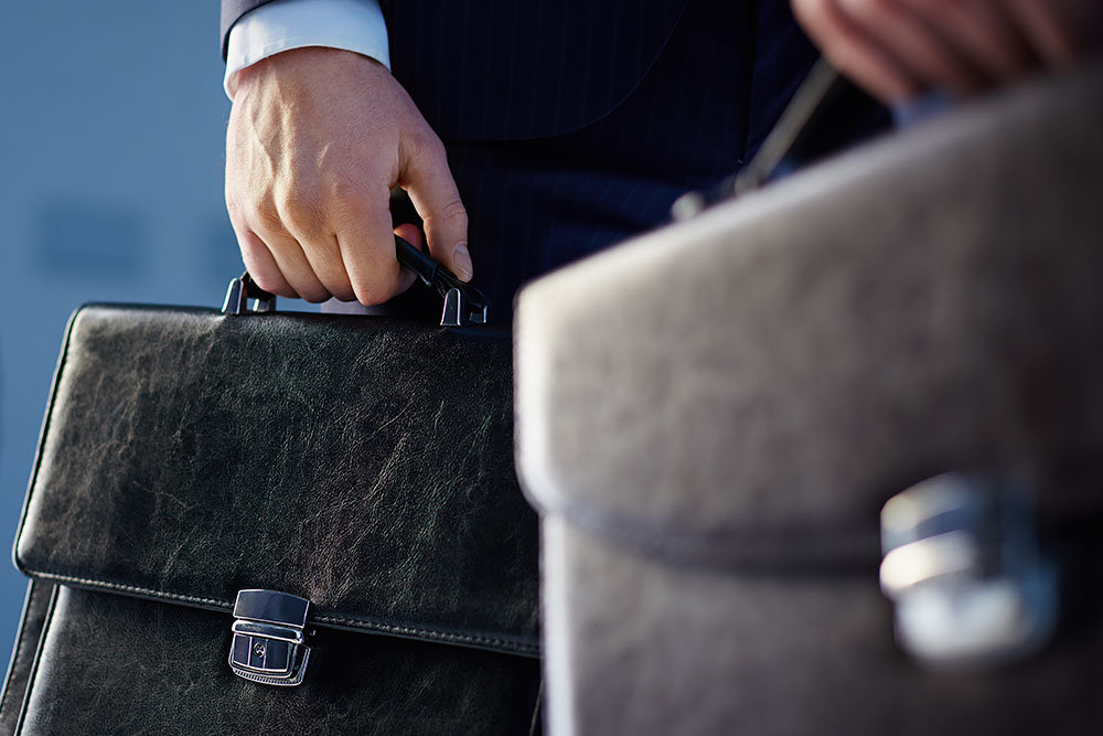 Депутаттар ел ішінде