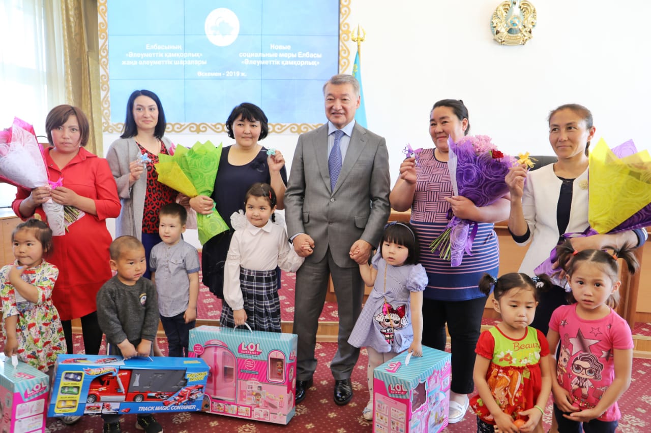 7 баламен 10 жыл бойы бір бөлмеде тұрған отбасы баспаналы болды