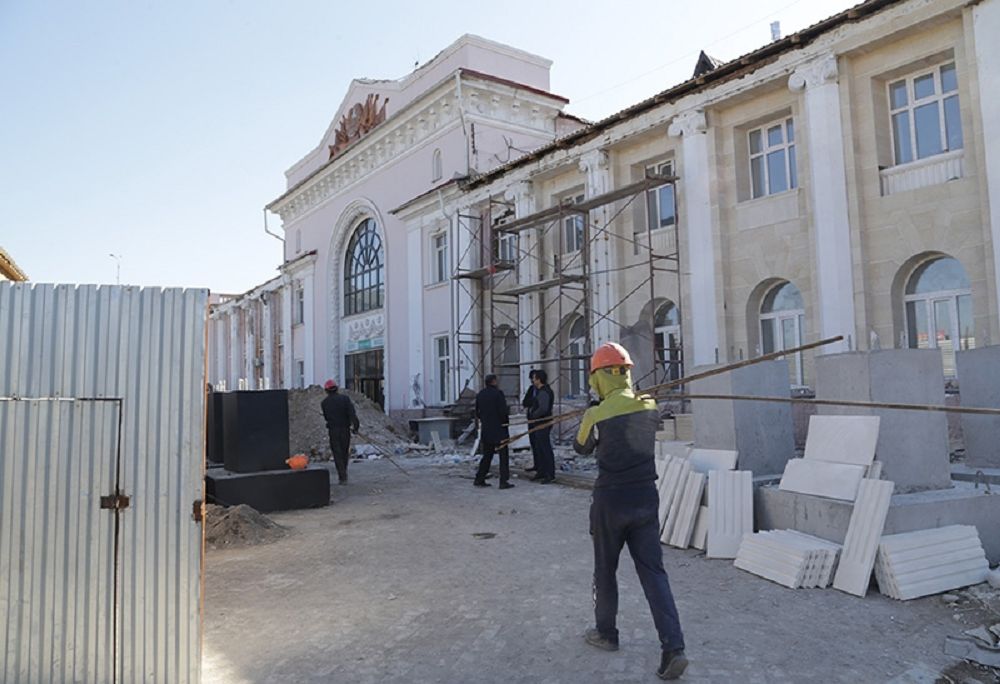 Қарағанды вокзалы қайта түлейді