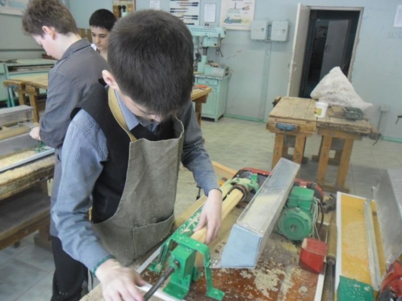 Баланы еңбекке баулу ерте бастан жүзеге асуы тиіс