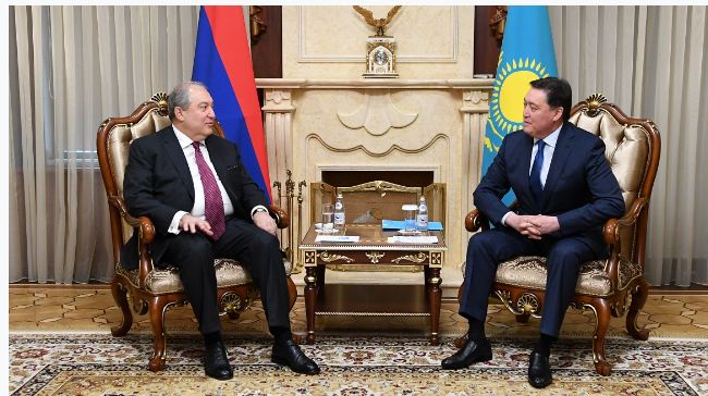 А. Мамин мен А. Саркисян сауда-экономикалық ынтымақтастықты дамыту келешегін талқылады