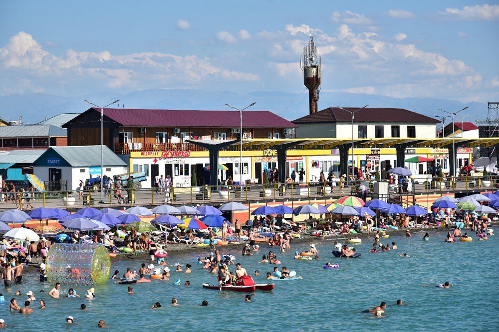 Алакөл демалушыларды қарсы алуға дайын ба?