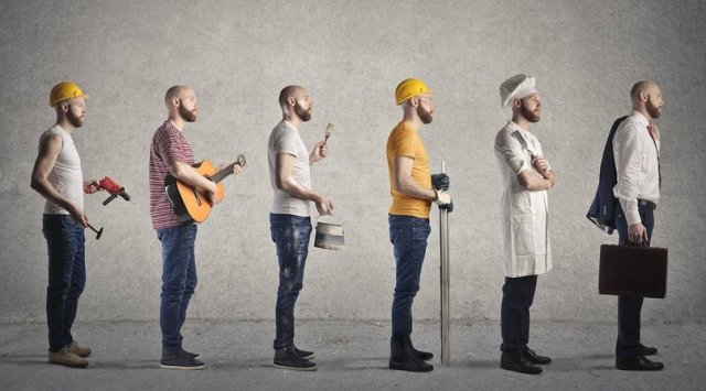 Мамандық ауыстыру: қорқыныш па, мүмкіндік пе?