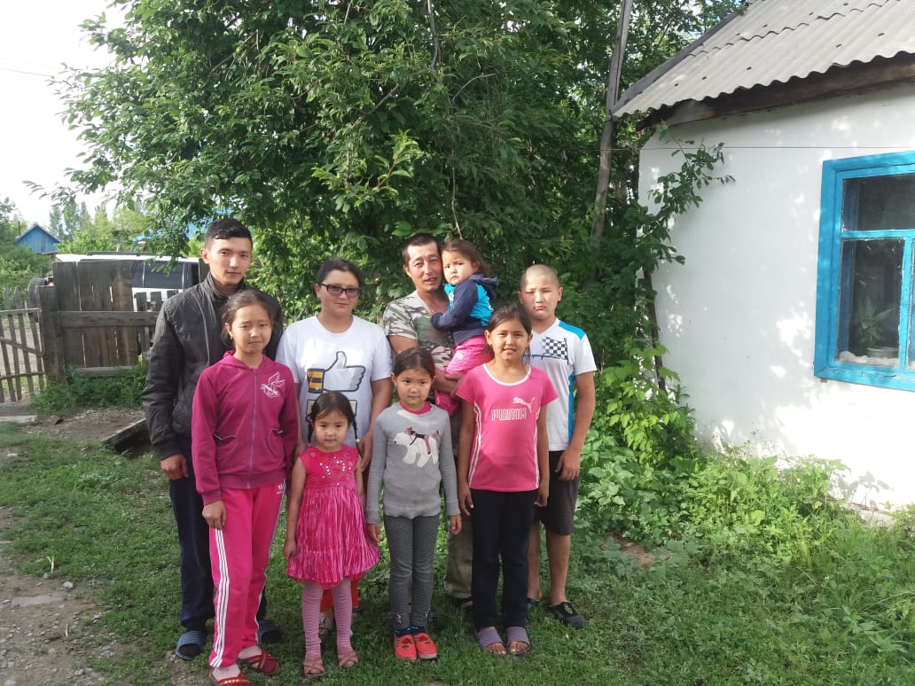 Күршім ауданында жеті баланың анасы дауыс берді