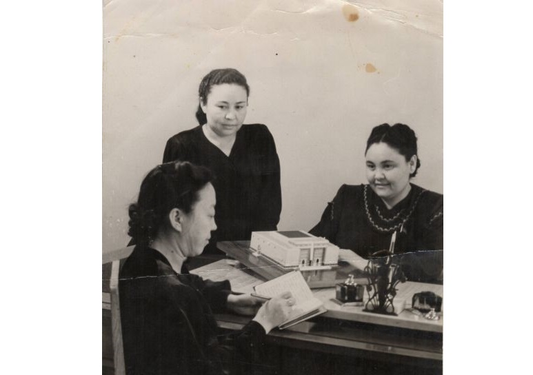 «Ел аман, жұрт тыныш болсын!» – дейді тоқсанның алтауындағы Тұрсынбала Әбдіраманова