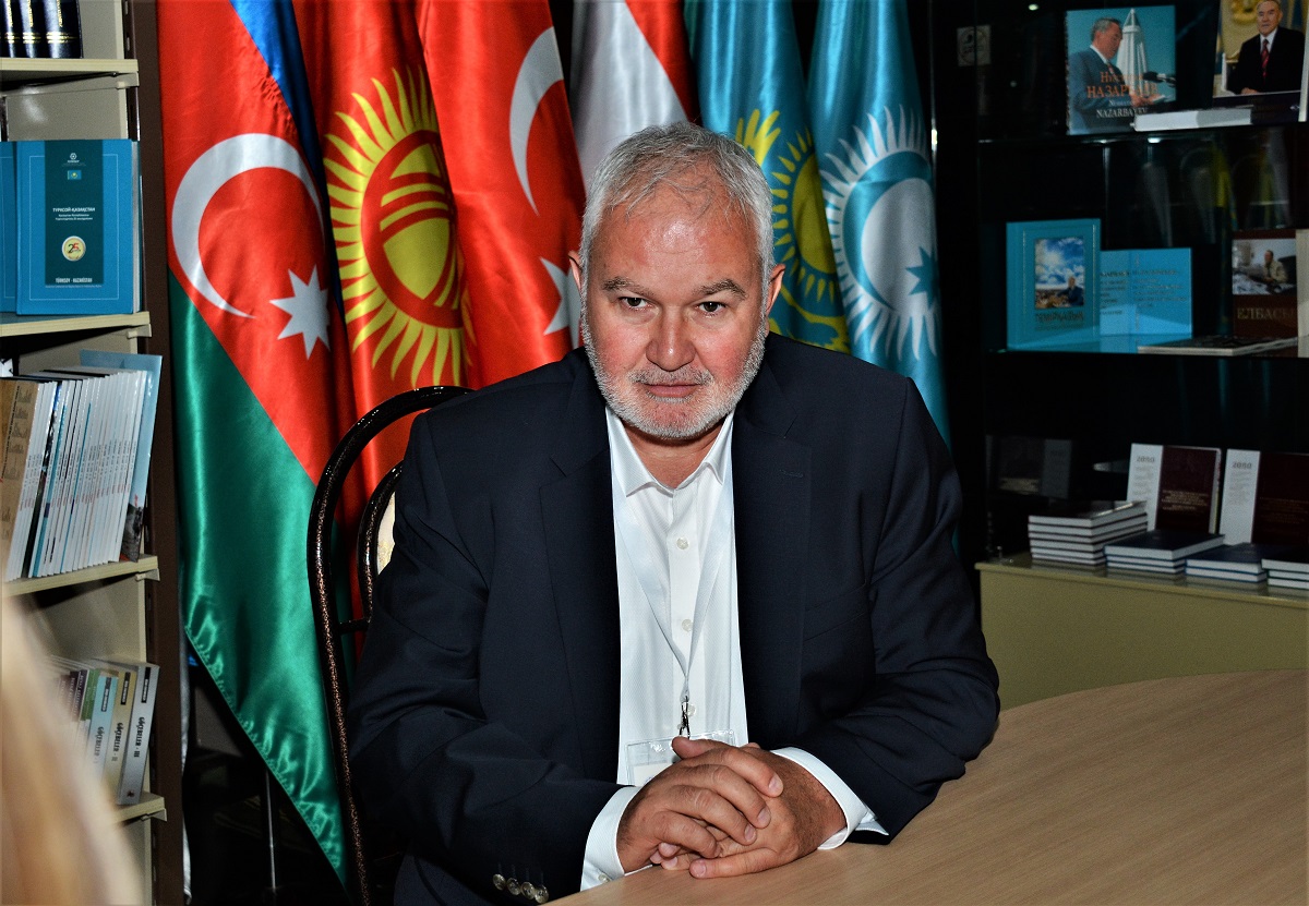 Хасан Канболат: Қазақстан сара жолынан ауытқымайды