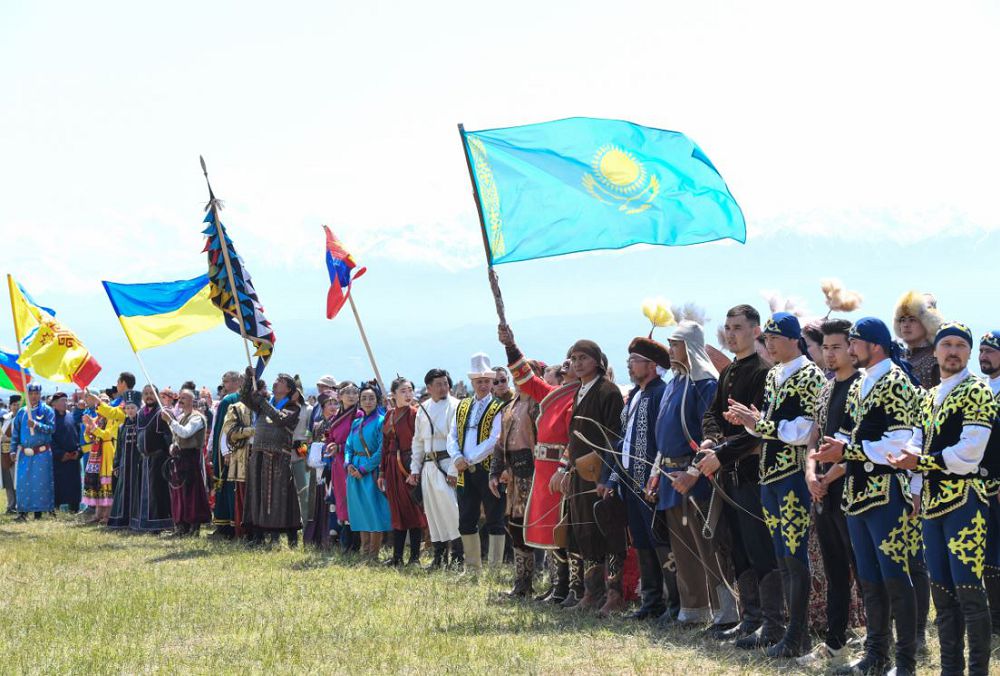 Көшпенділер әлемінің көріністері