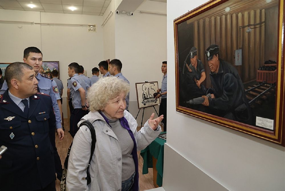 Қапастағы қолөнер